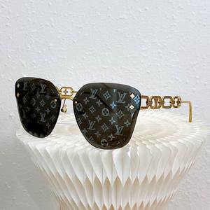 Louis Vuitton Sunglasses 1779